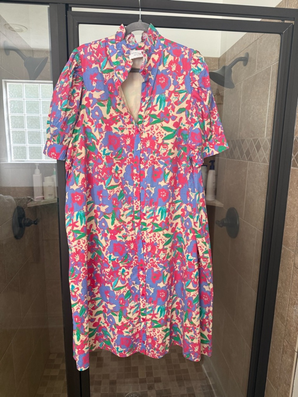 Hyacinth House Bright Floral Button-Front Midi Dress - Picture 2 of 5